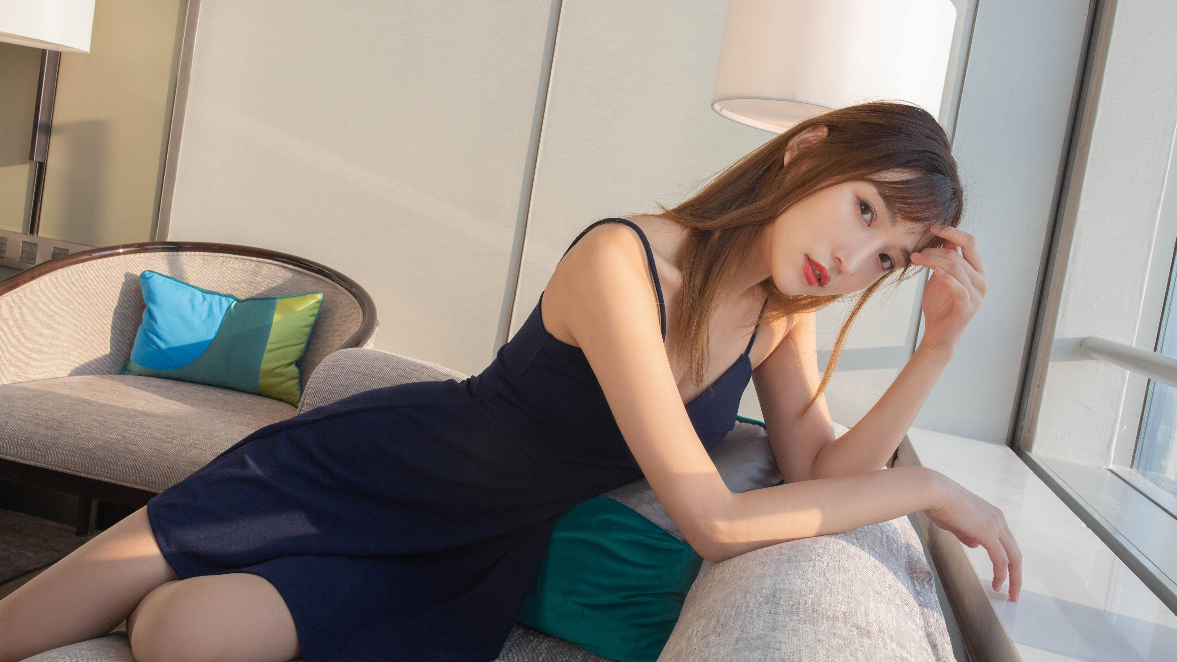 保龄球公开赛:精准滚动制胜,保龄球现场