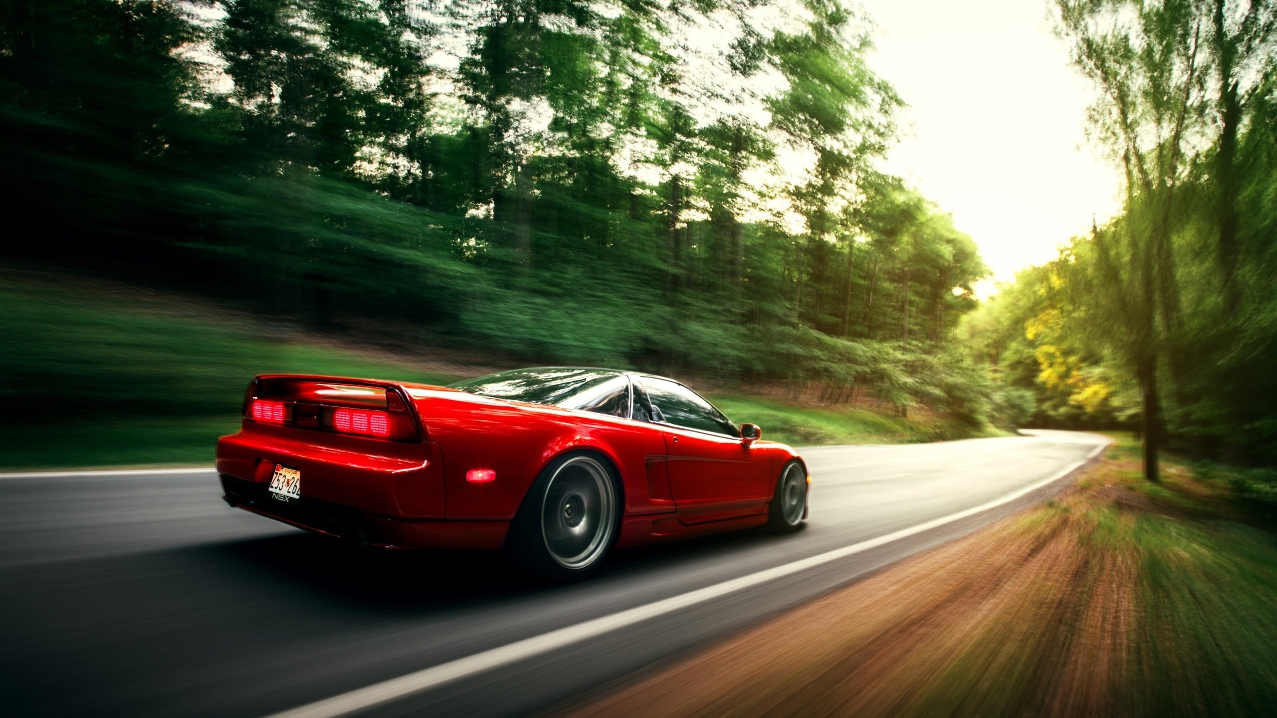 都灵前锋独中二元，带领球队取得胜利，都灵队主场