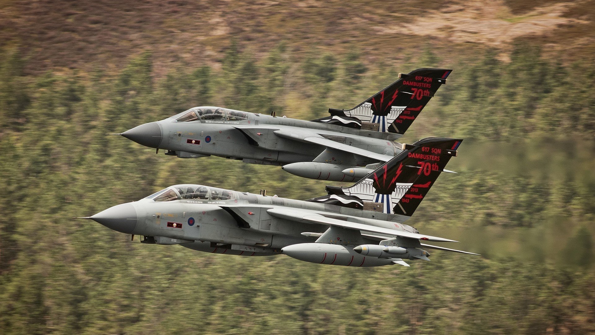 中国篮球运动员专项投篮技术动作分析,篮球运动员投篮的动作