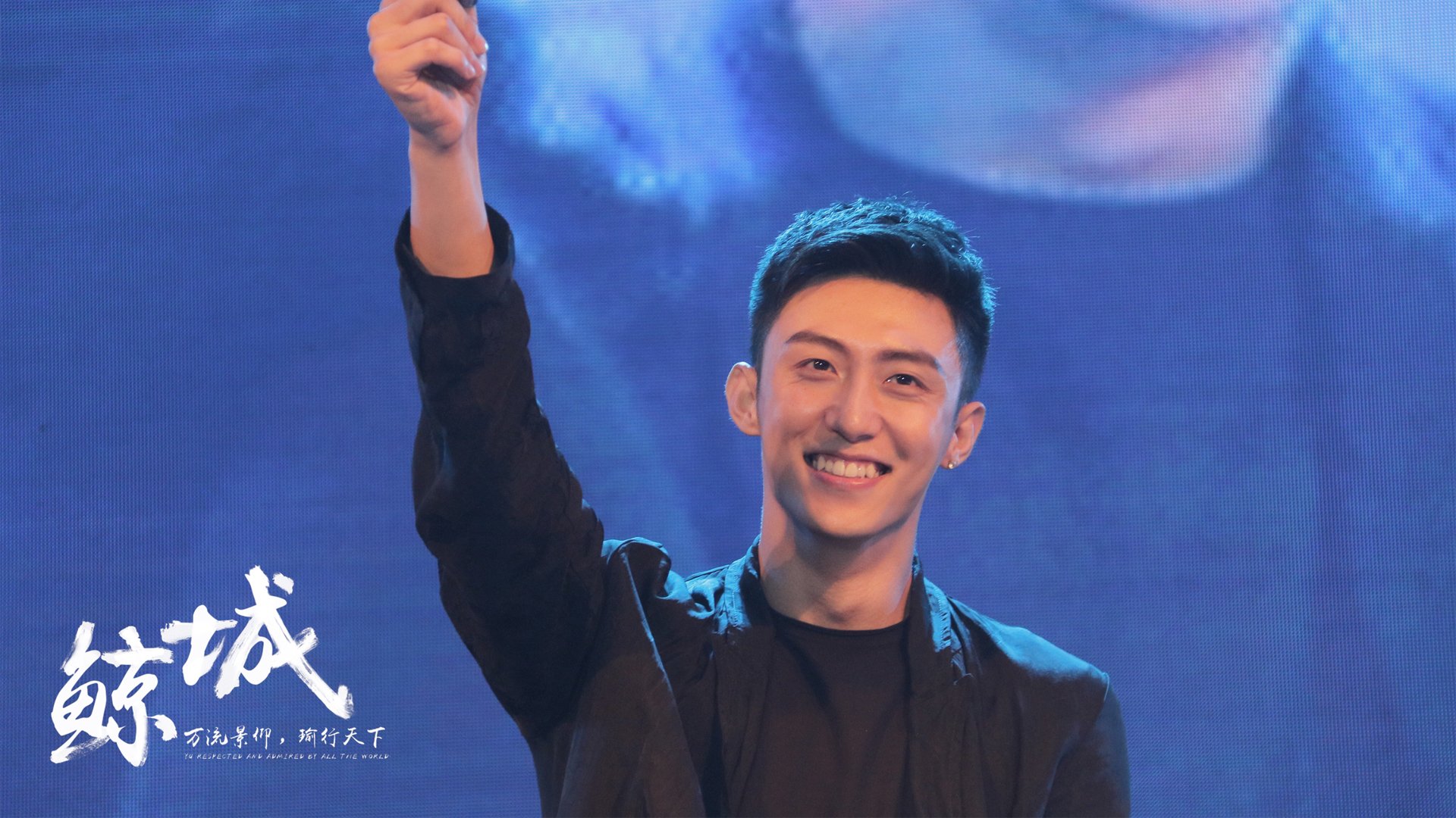 基:全黑队防线的“铁壁”,他对抗对手的强力进攻令人畏惧