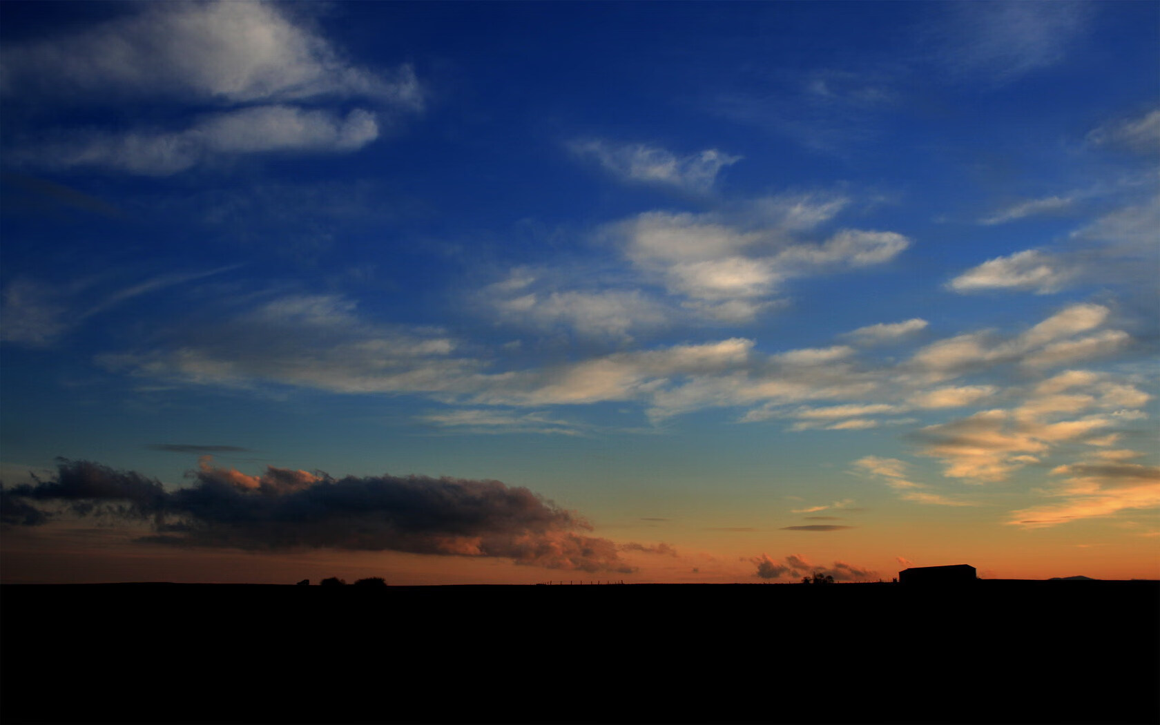 巴雷特：全黑队背后进攻的灵魂人物，掌控比赛节奏，巴雷特出场